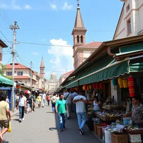 Mercado Municipal do 40 Horas: produtos e cultura popular